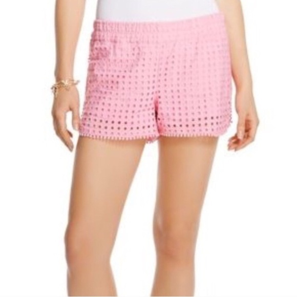 Lilly Pulitzer Pink Eyelet Shorts M​​​ - Picture 2 of 3